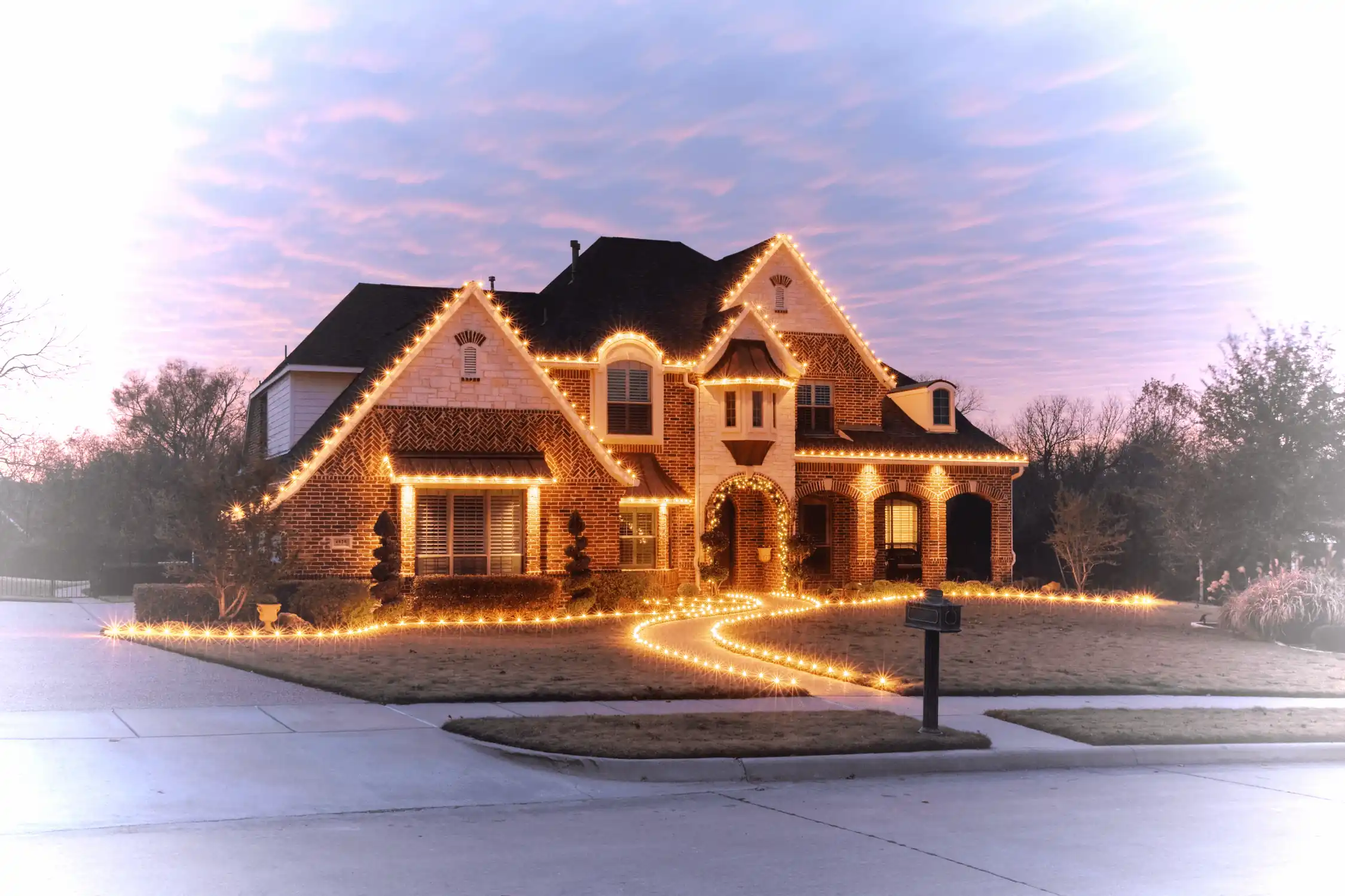 Christmas Light Installers in Norwood, MA